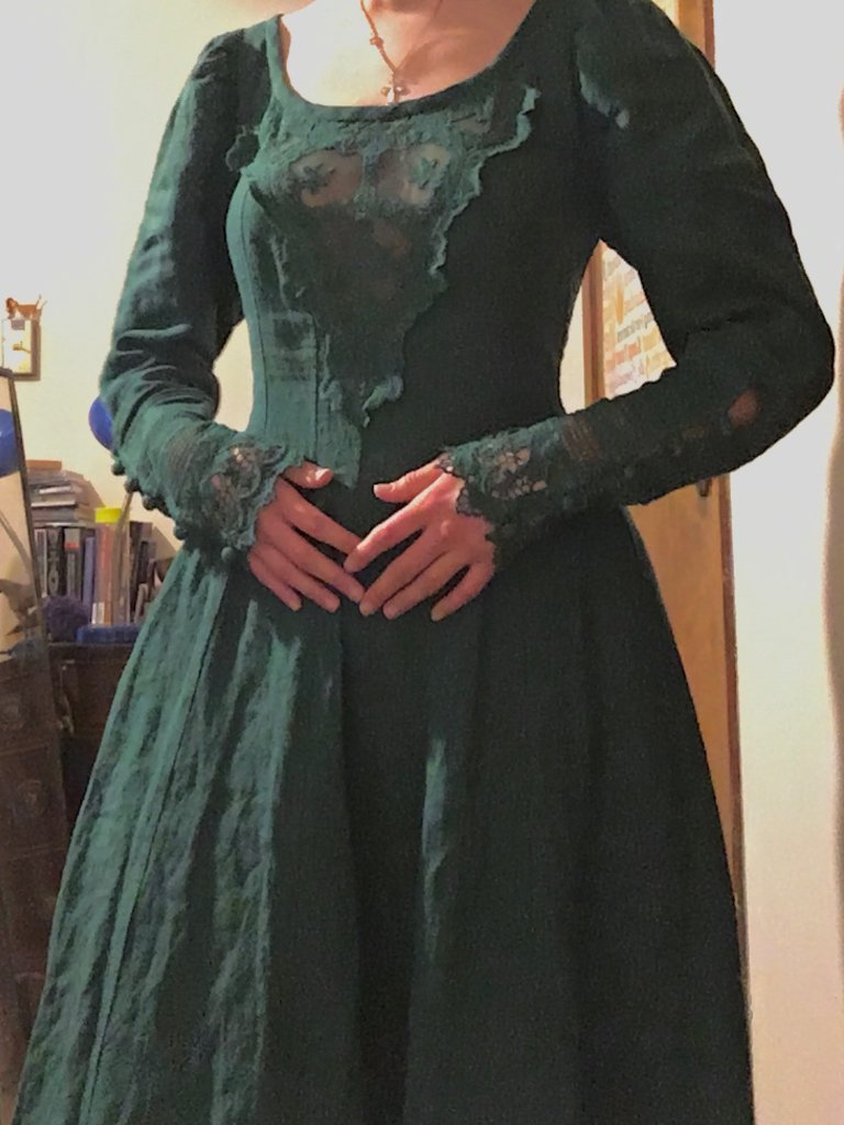 Dark Green Corset Medieval Dress — image 3 of 3